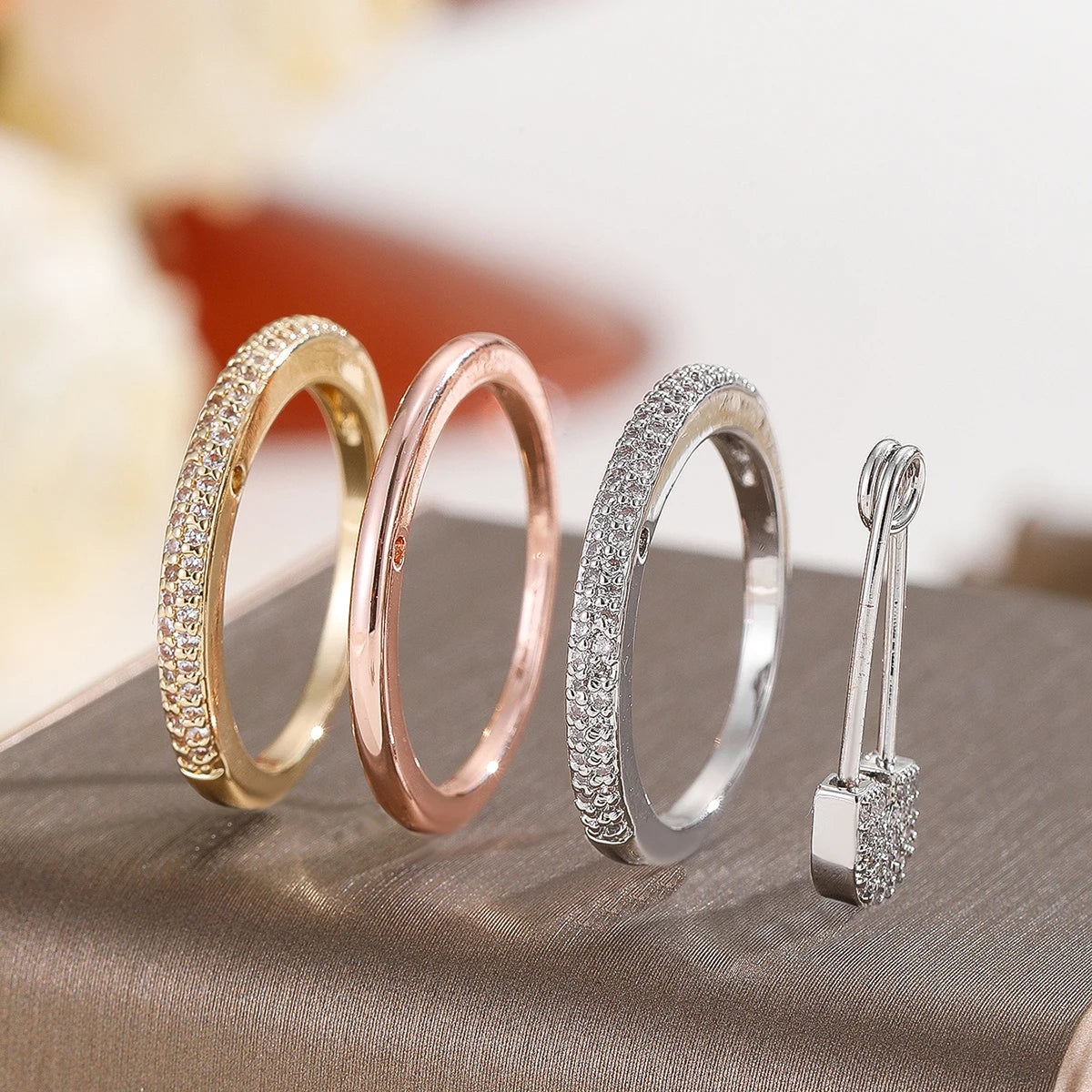 Trinity Link Ring