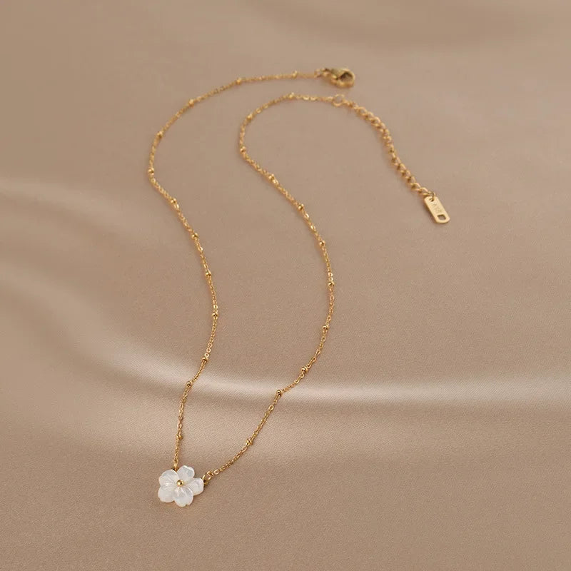 Aurora Pearl Flower Pendant