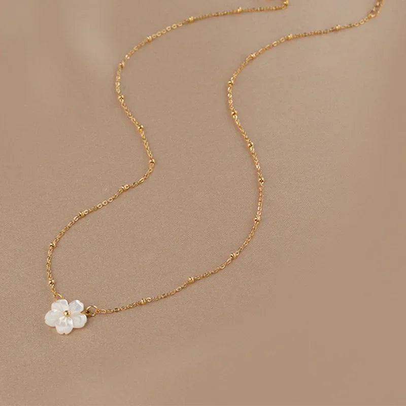 Aurora Pearl Flower Pendant