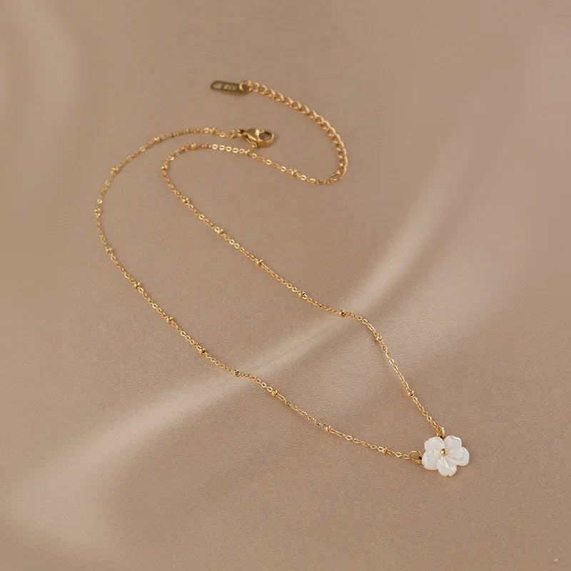 Aurora Pearl Flower Pendant