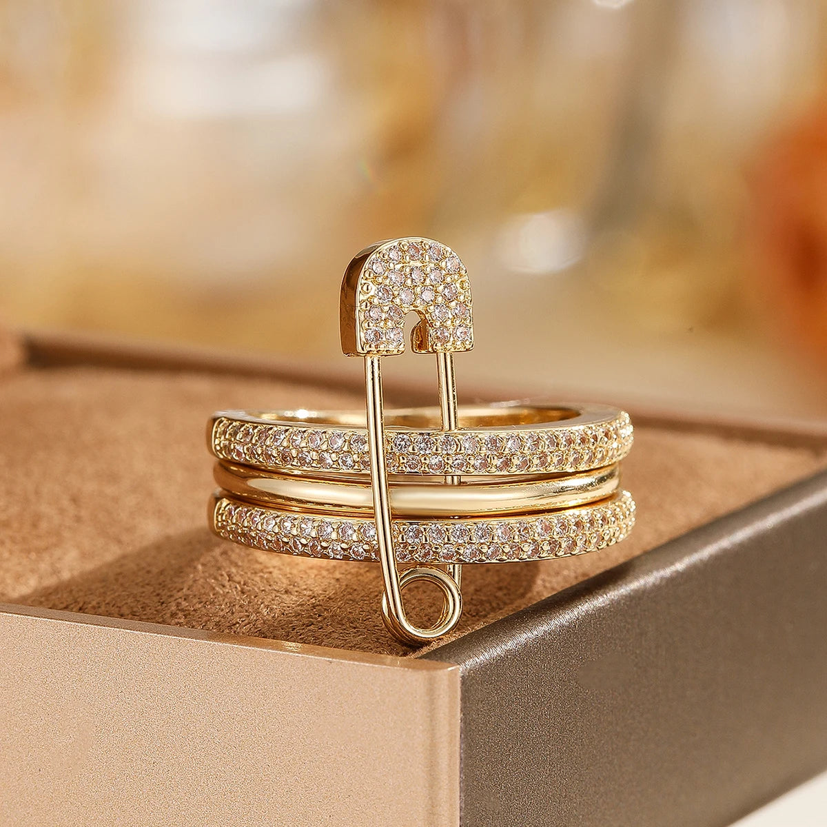 Trinity Link Ring